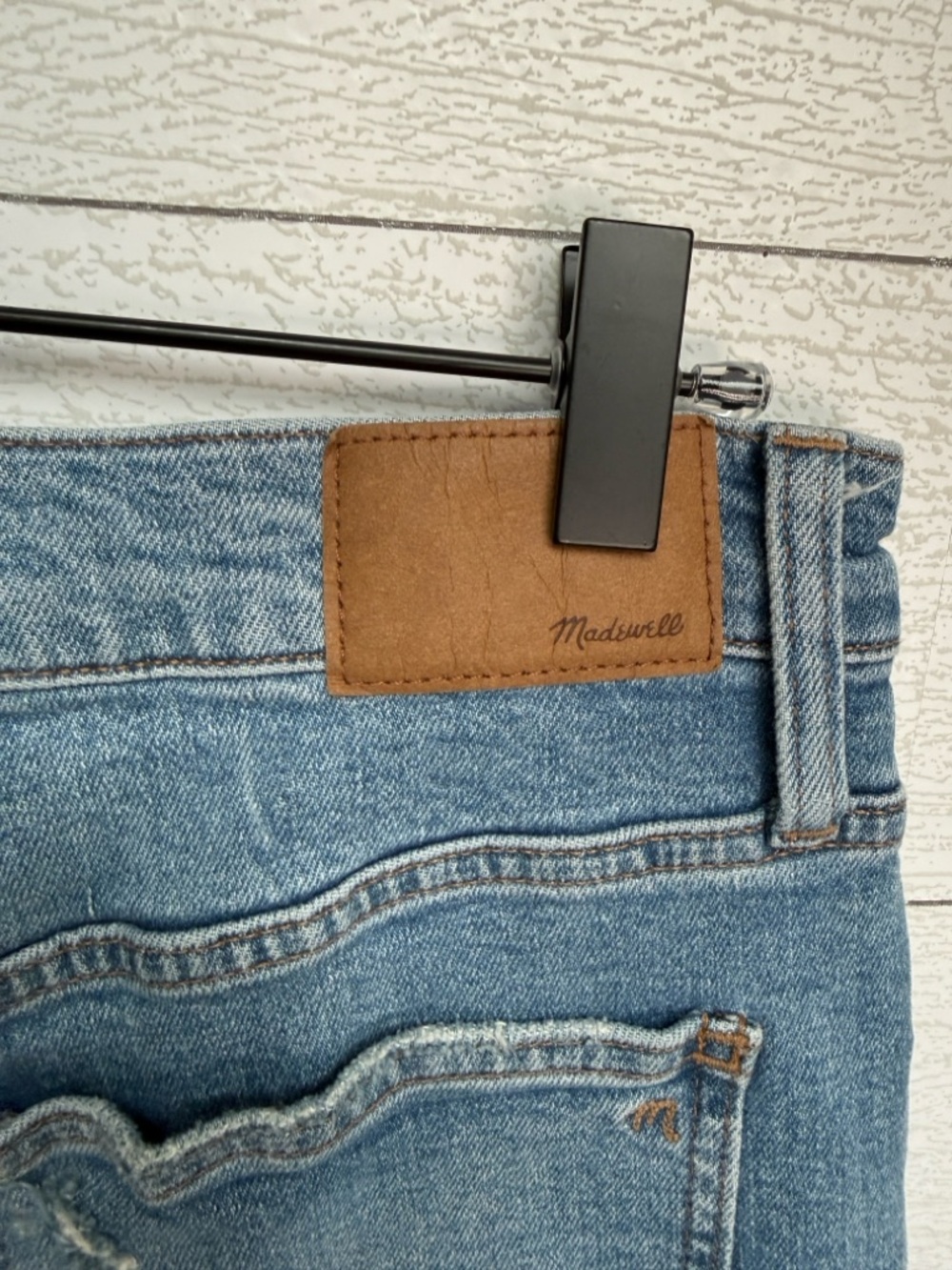 Madewell The Perfect Vintage Jean Light Wash Distressed High Rise Sz 29 / 8 - Picture 9 of 14